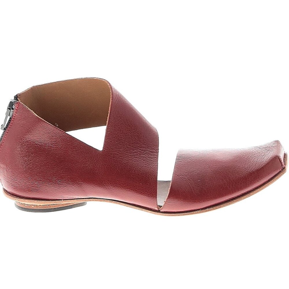 Cydwoq leather sandal shoes, size 36, fits very narrow